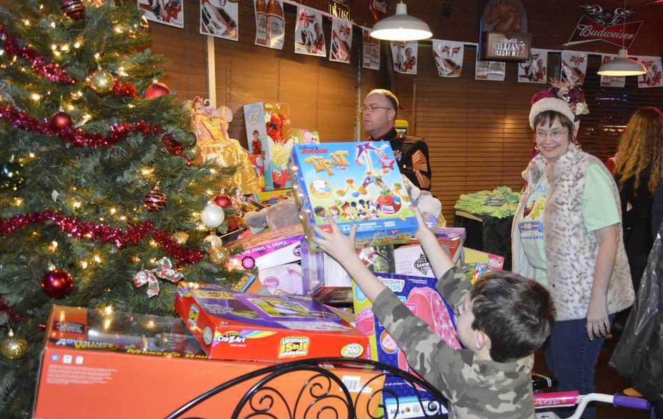 18 places in Forsyth to drop off Toys for Tots donations Forsyth News