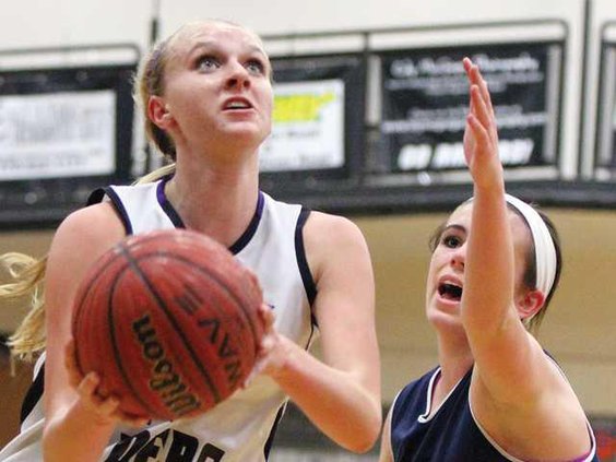 sports-nfwfgirls1-websmall JP