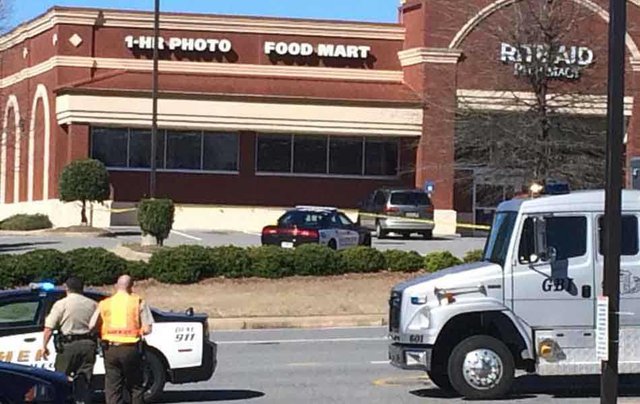 Suspicious package cleared near north Forsyth drug store - Forsyth News