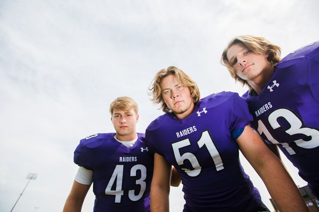 North_FootballPreview'17-11_web.jpg