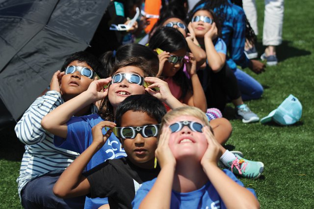 (Almost) total eclipse of the sun: Daves Creek Elementary integrates