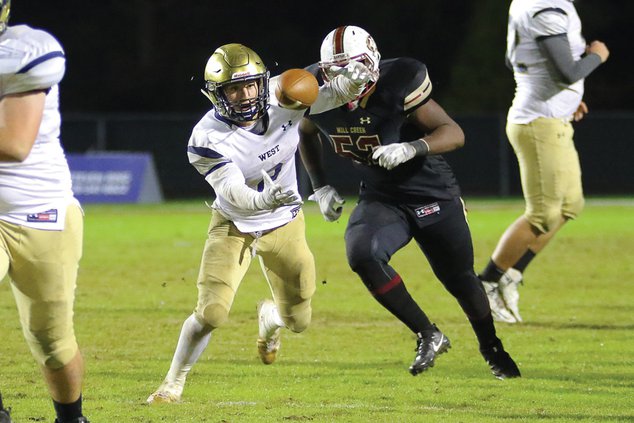 WestFootballVela_111217