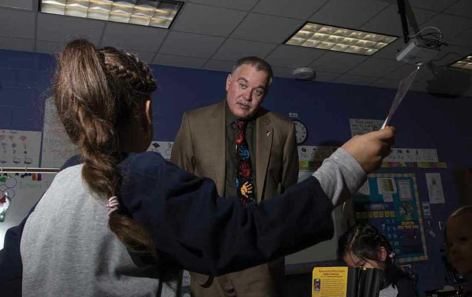 State school chief visits Johns Creek Elementary for Blue Ribbon honor