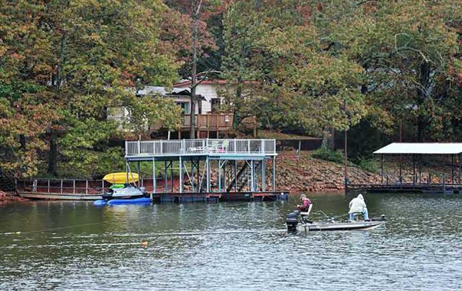 Corps stops issuing new dock permits on Lake Lanier Forsyth News
