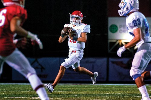 20190811 Football Lambert 3 web