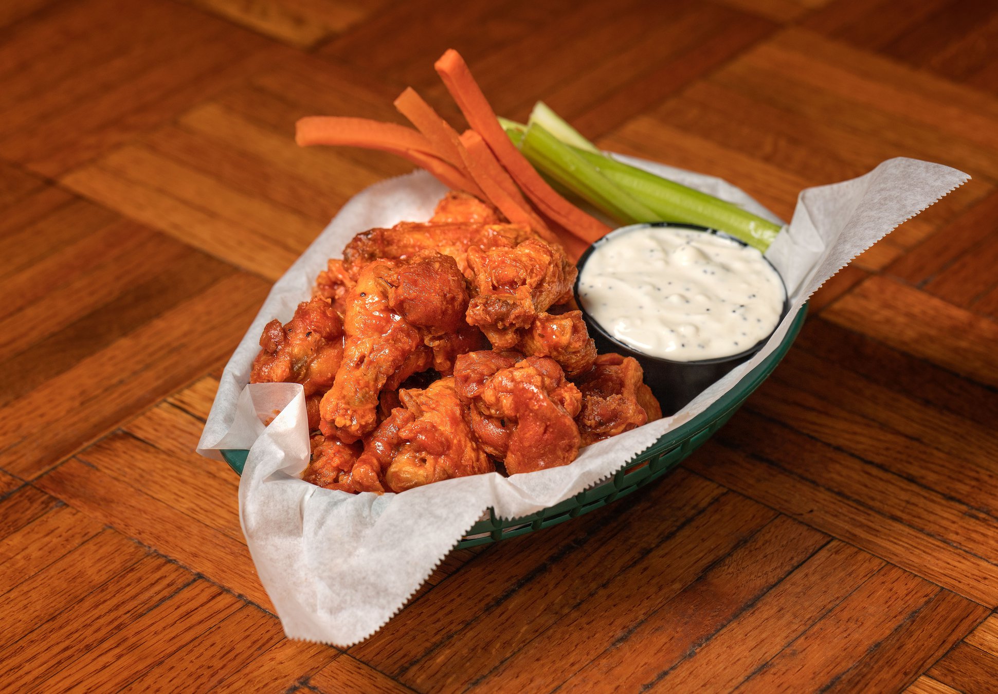 Kings of Wings Forsyth County has plenty of options when it comes to
