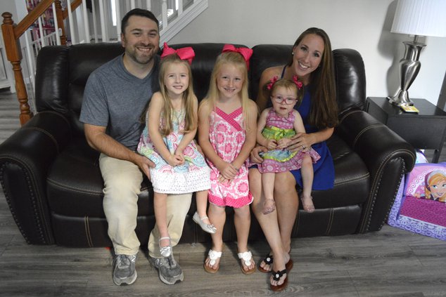 20190920_MailboxFamily_1_web