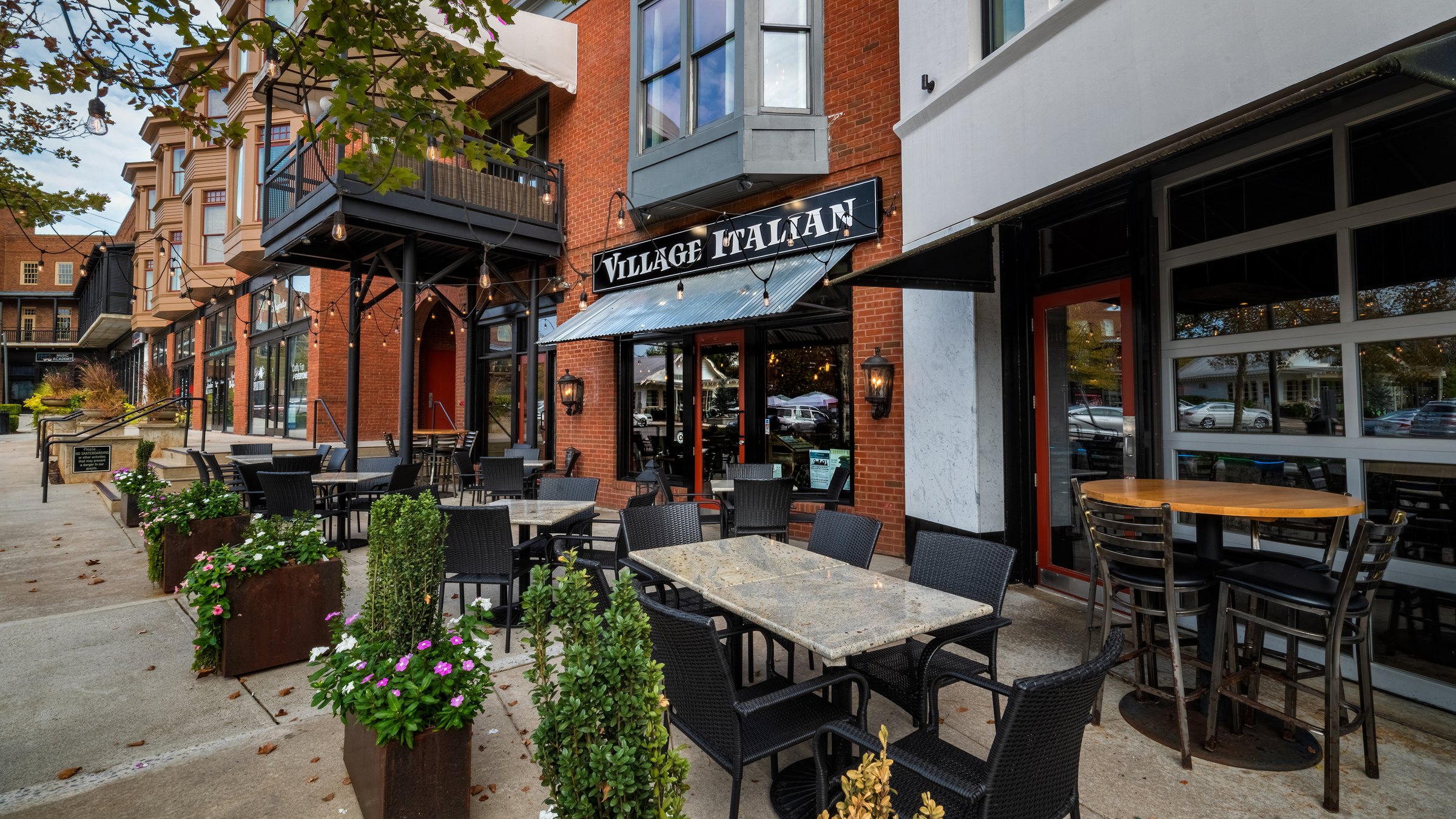 400 eats Enjoy Italian classics at Village Italian Bar and Grille in