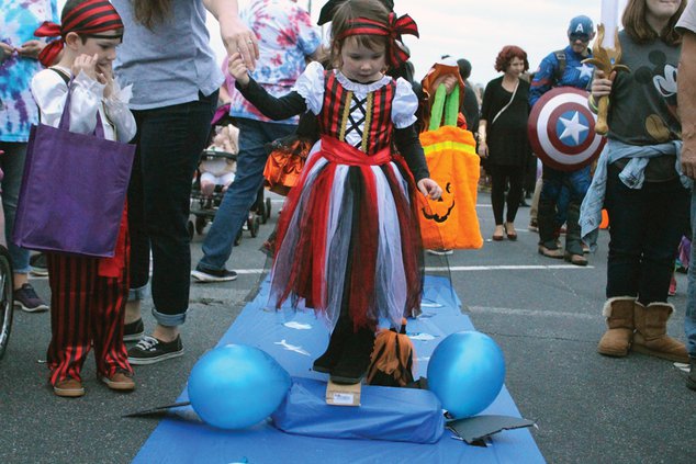 20191030_TrunkTreat_Costumes_28_web.jpg