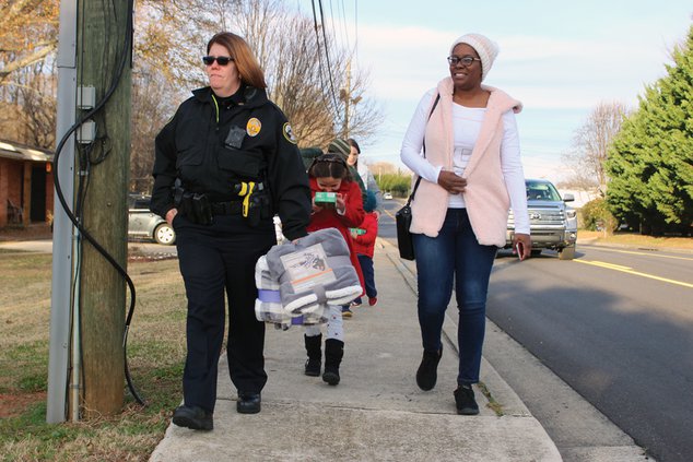 20191211_Blankets_1_web