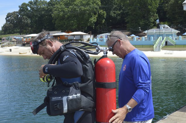 Lake Lanier Recovery Divers
