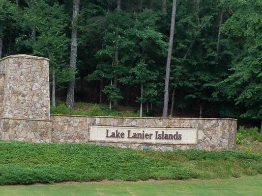 Lanier Islands