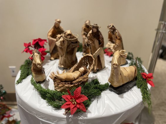 Marielos Bond Nativity