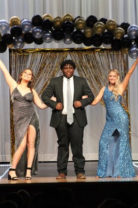 east high prom fashion show