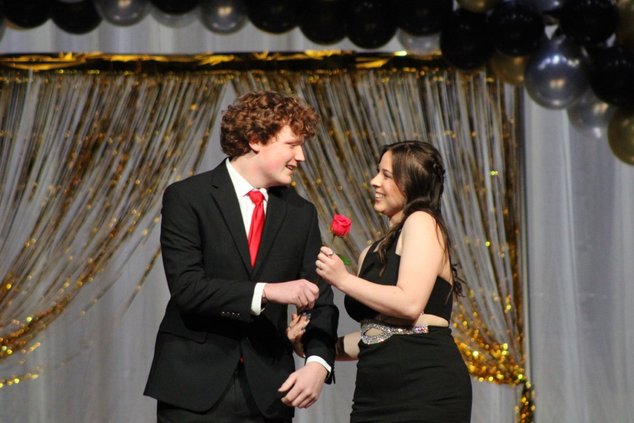 east high prom fashion show