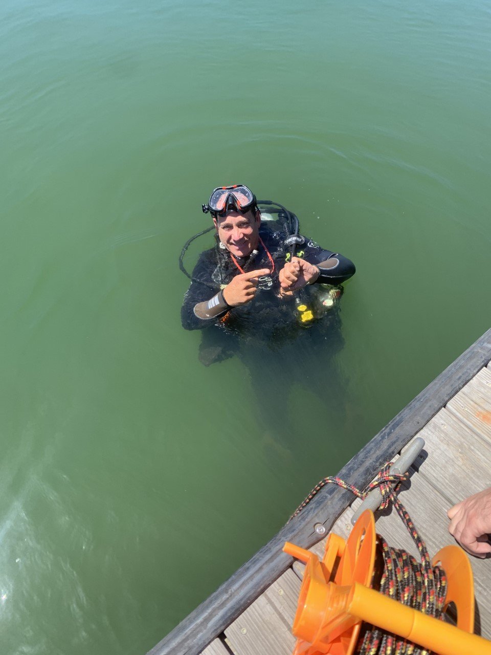 Local diver recovers 32 rings from Lake Lanier, hopes to find more