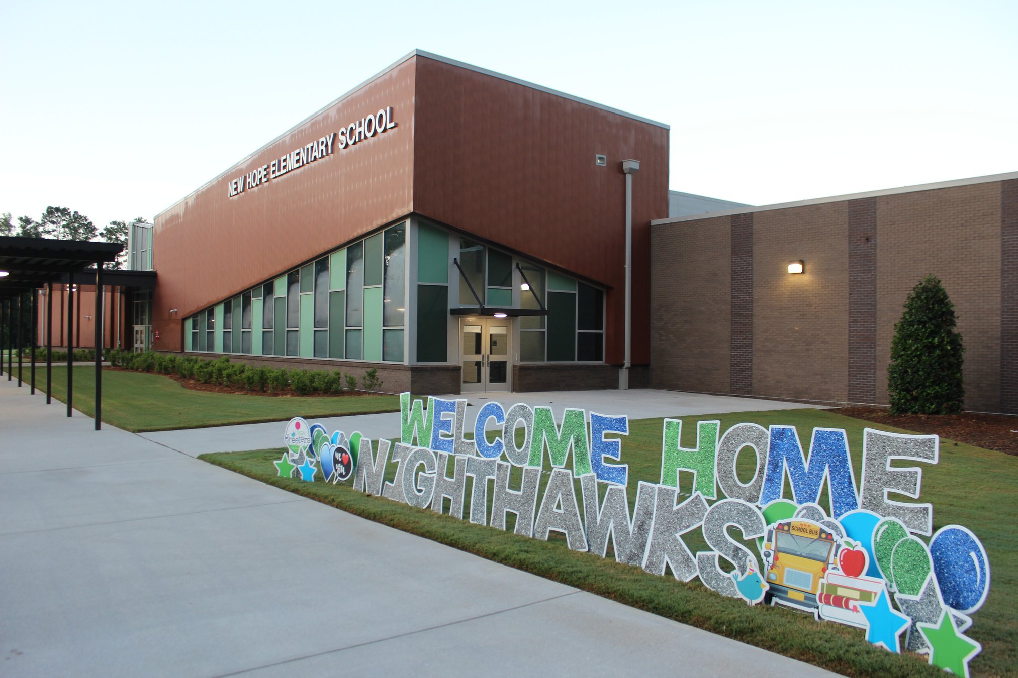New Hope Elementary students for first day of 202223 year