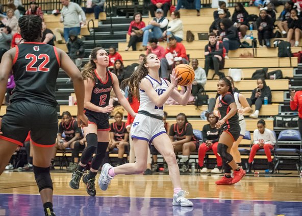 01182023 GIRLS BASKETBALL