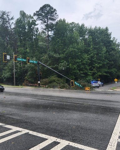 UPDATE: Homes without power in Forsyth County following afternoon