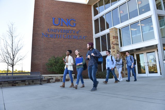 More students graduating from Georgia public colleges, universities