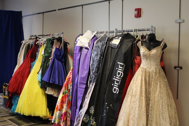 03152024GIFT OF PROM