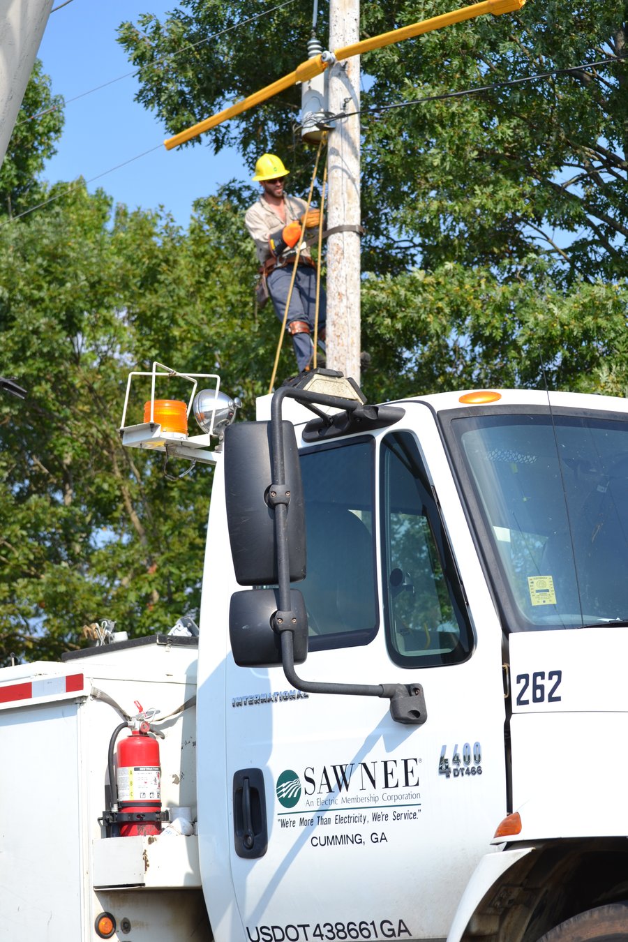 How you can show support for Sawnee EMC line workers Forsyth News