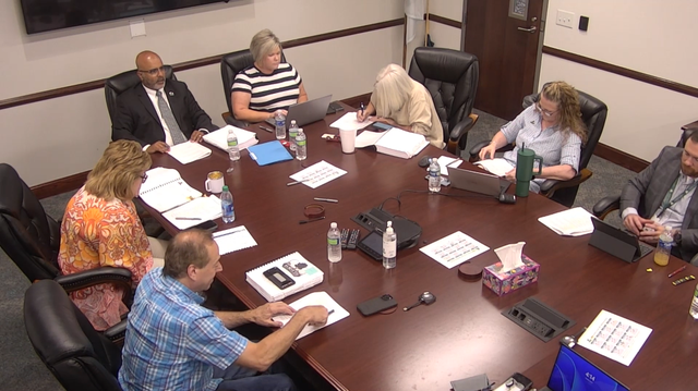 Will Forsyth County Commissioners adopt term limits? - Vimarsana News
