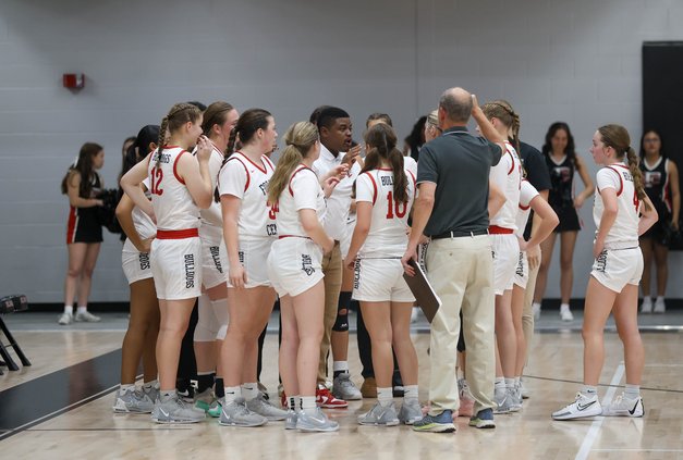 11132024 CENTRAL GIRLS