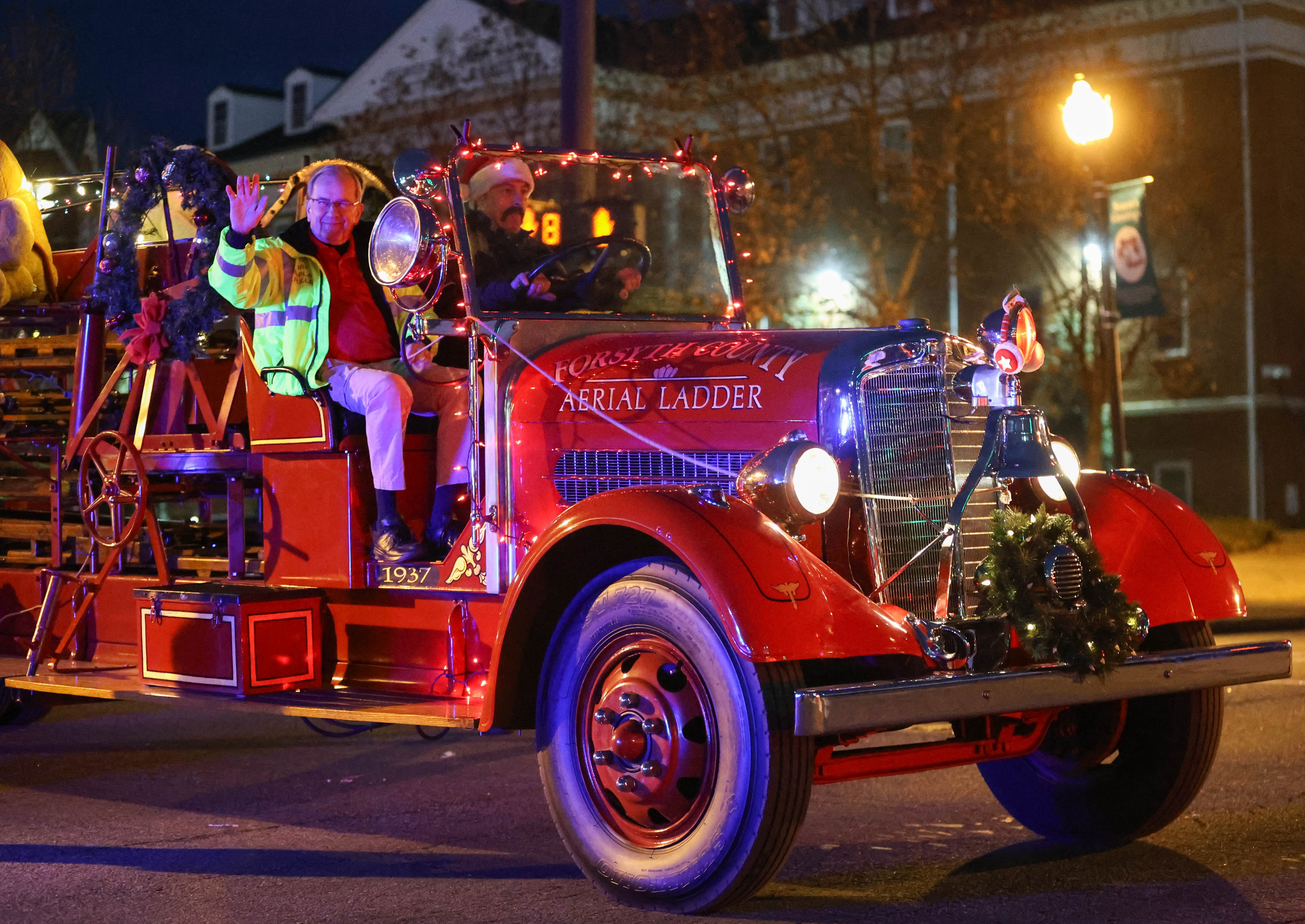 12142024CummingChristmasParade_21