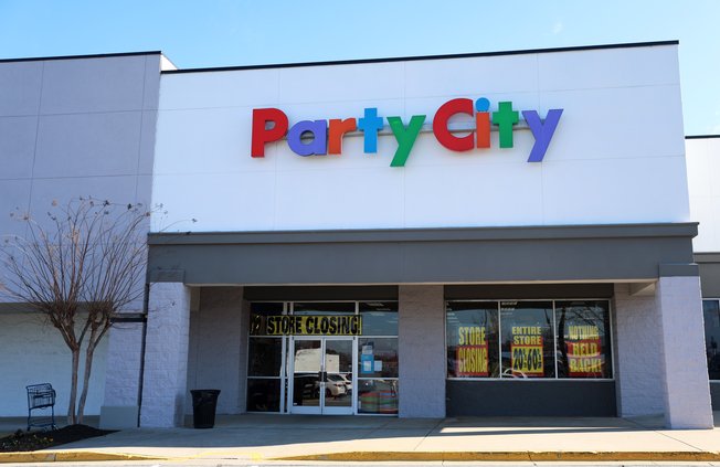 01082025PARTY CITY
