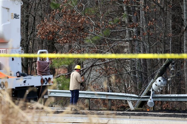UPDATE: Road reopens after crash knocks down power lines in west ...