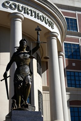 10222024FORSYTH COUNTY COURTHOUSE STATUE