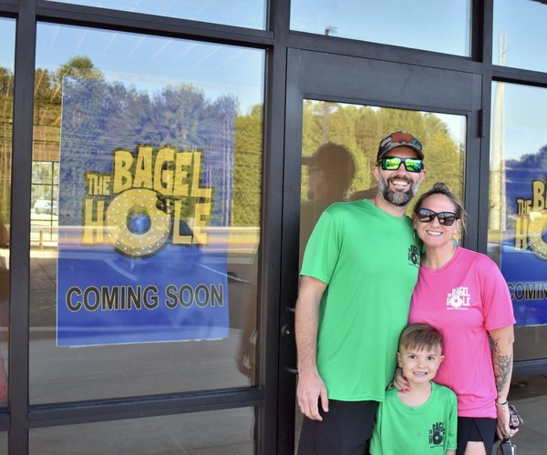 09112025BAGEL HOLE