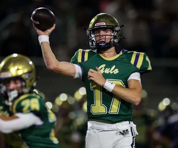 10182025WEST FOOTBALL