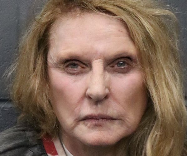 1027SHOOTING-Ford, Cheryl.jpg