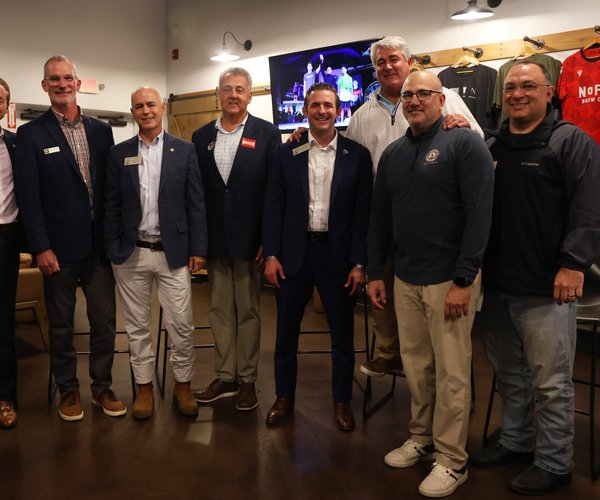 10272025POLITICS & PINTS