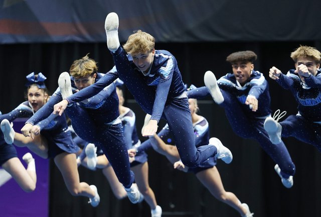 Competition Cheer: Denmark finishes runner-up at state meet