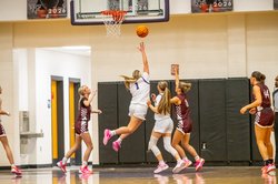 11262025NORTH GIRLS HOOPS