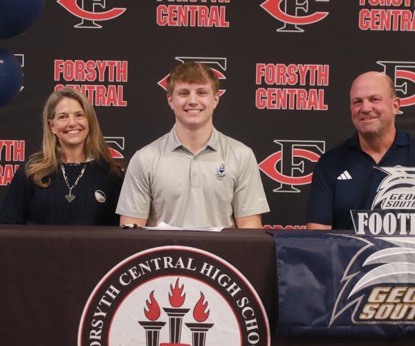 Max Haertel signing day