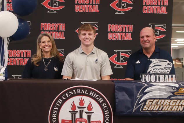 Max Haertel signing day