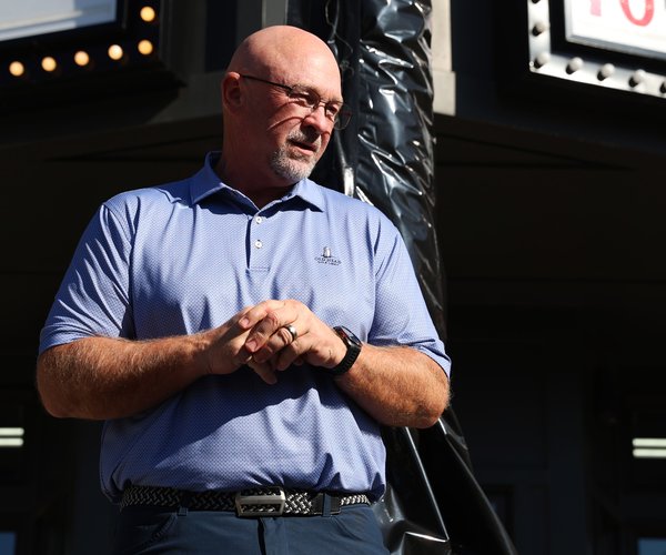 10102025CITY CENTER MONUMENT