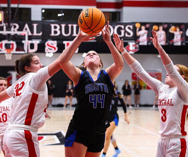 01312026SOUTH BASKETBALL