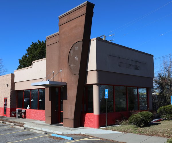 01282026FORMER HUDDLE HOUSE