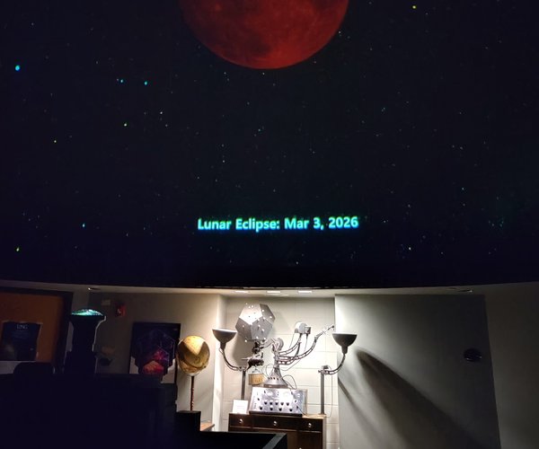 0227BLOODMOON