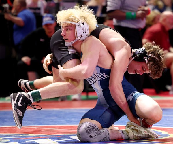 0411ALL-COUNTY WRESTLING