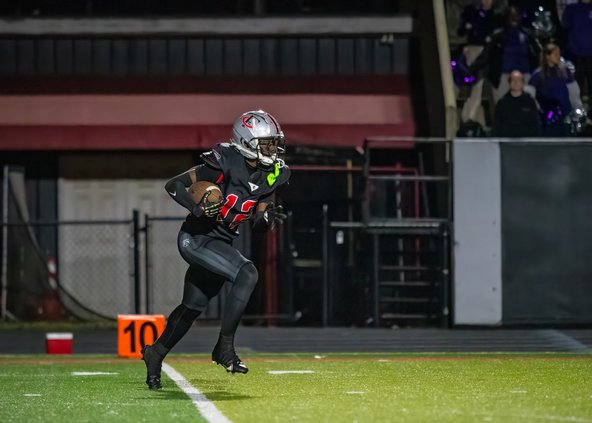 04152026CENTRAL FOOTBALL