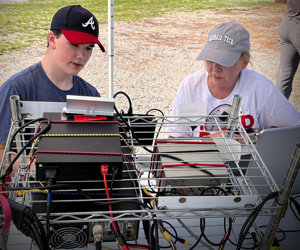 06042026AMATEUR HAM RADIO