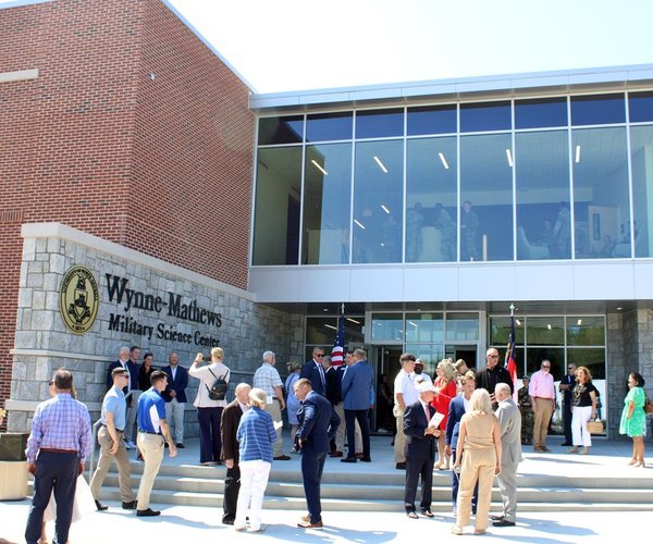 073126_UNG_RIBBON_CUTTING_3.max-1200x675.jpg