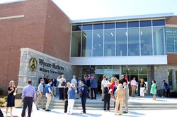 073126_UNG_RIBBON_CUTTING_3.max-1200x675.jpg