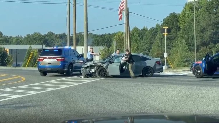 09152026 CAR CHASE